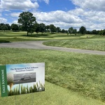 Image of Tee & Green Signs (4)